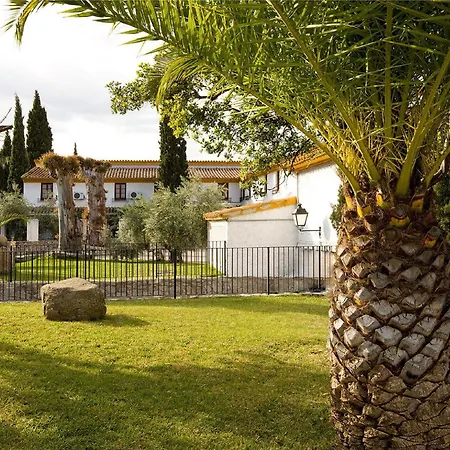 La Perdiz Hotel