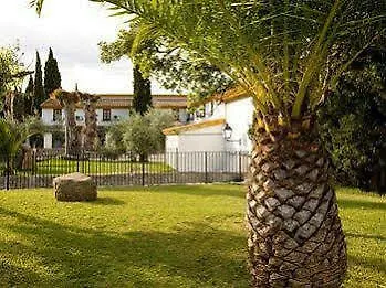La Perdiz Hotel